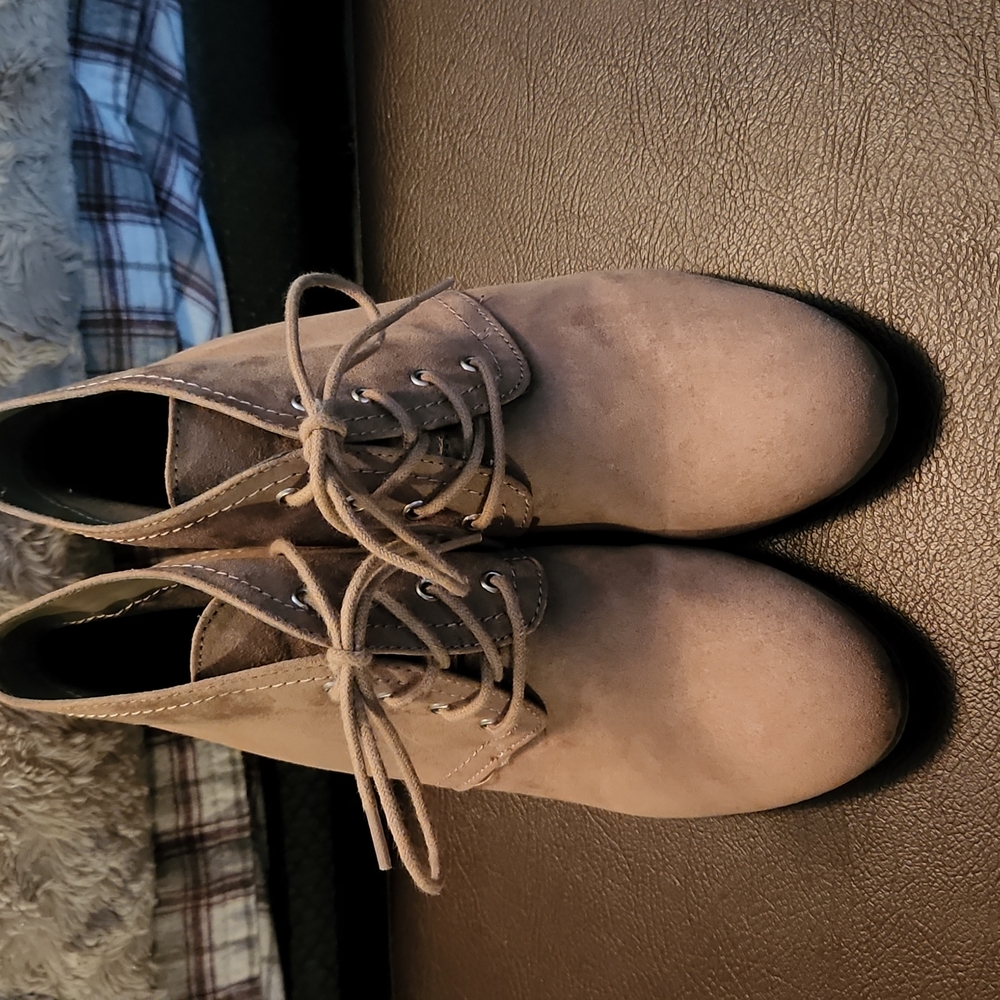 Woman boots
